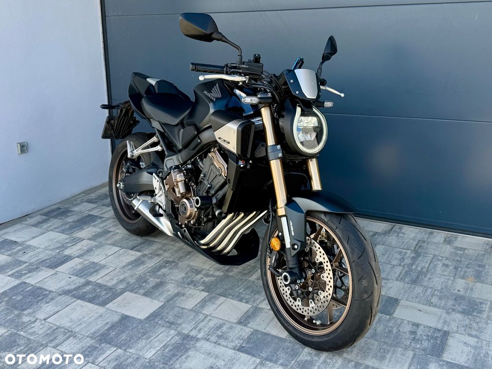 Honda CB - 9