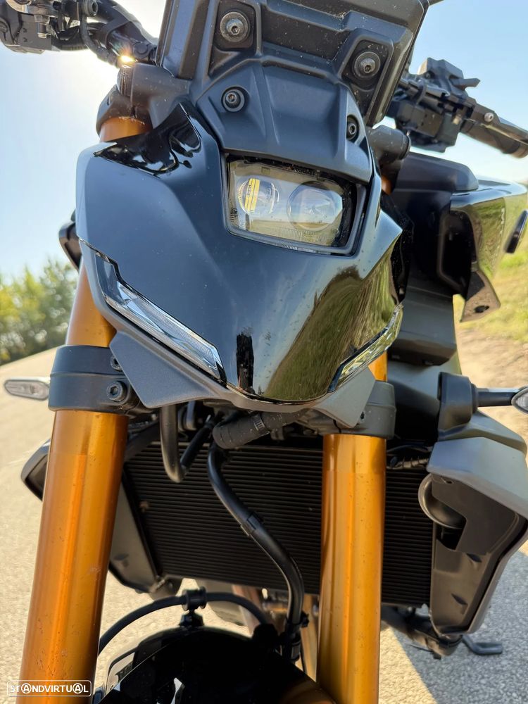 Yamaha MT-09 SP    ( Com  Akrapovic ) - 9