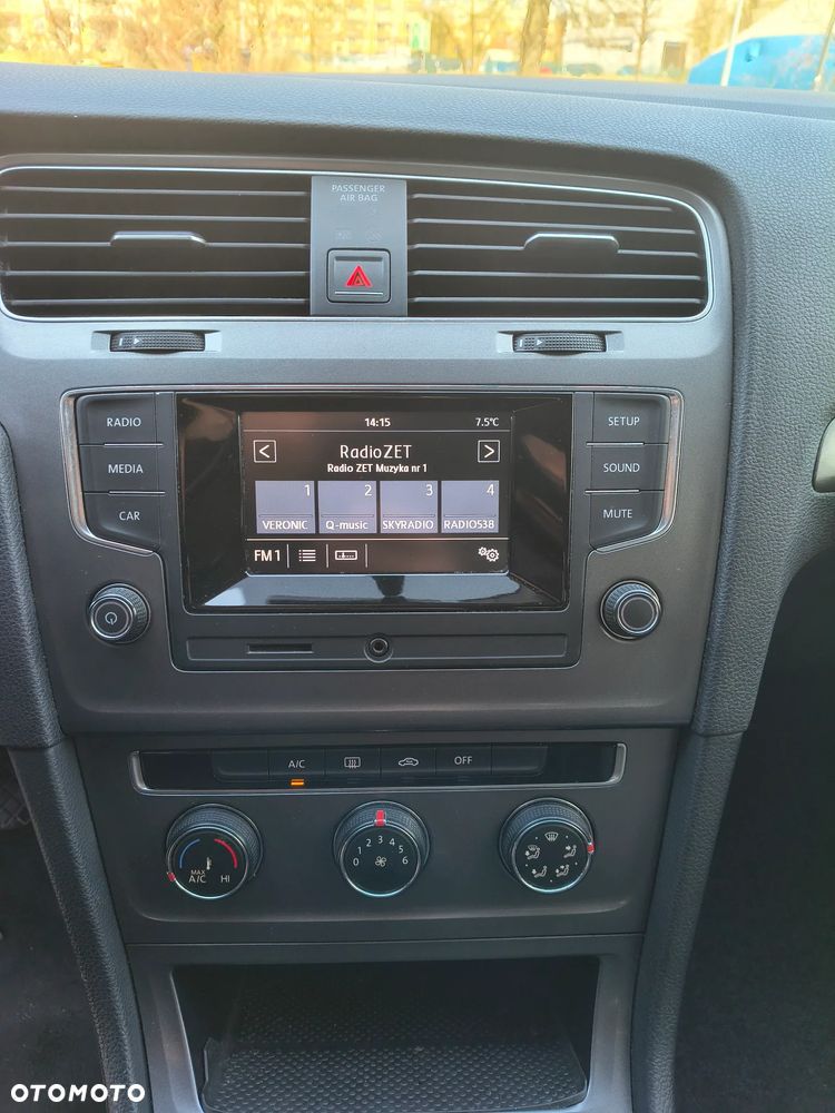 Volkswagen Golf 1.2 TSI BMT Trendline - 29