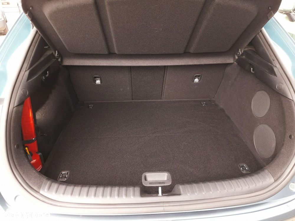 Kia XCeed 1.5 T-GDI Business Line - 25