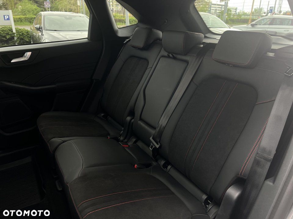 Ford Kuga - 14