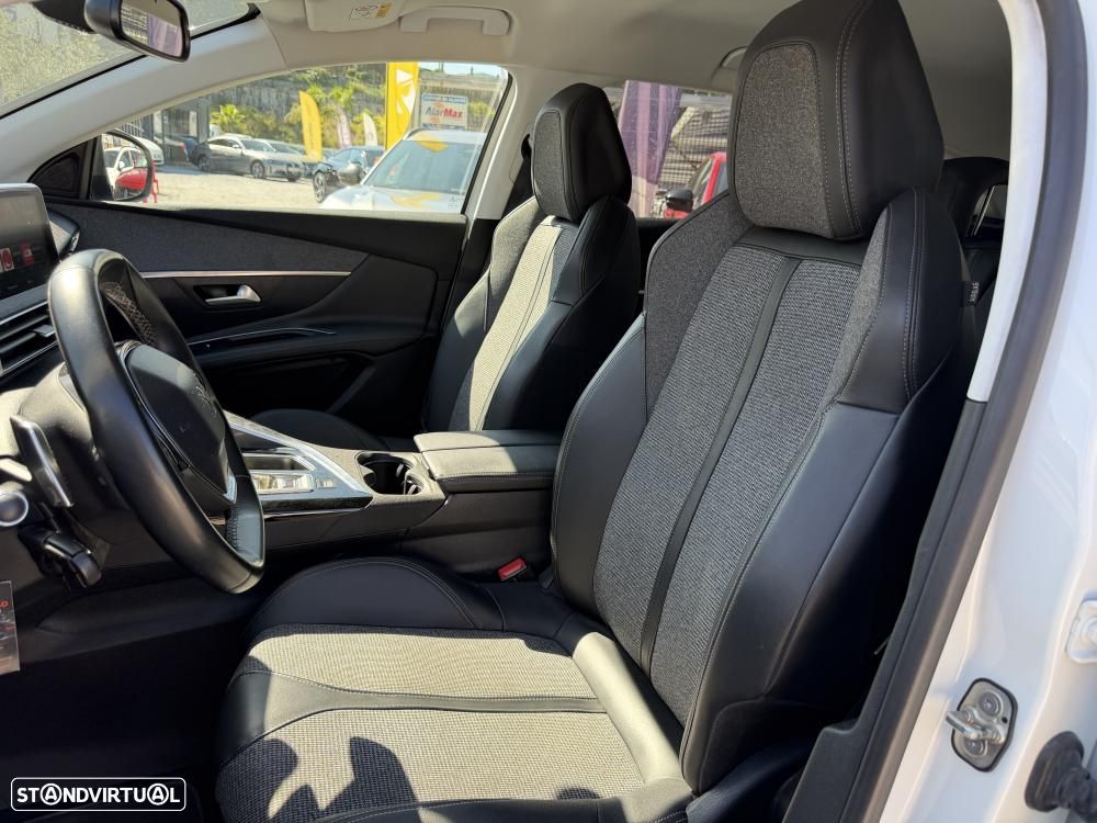 Peugeot 3008 1.2 PureTech Allure Pack EAT8 - 6
