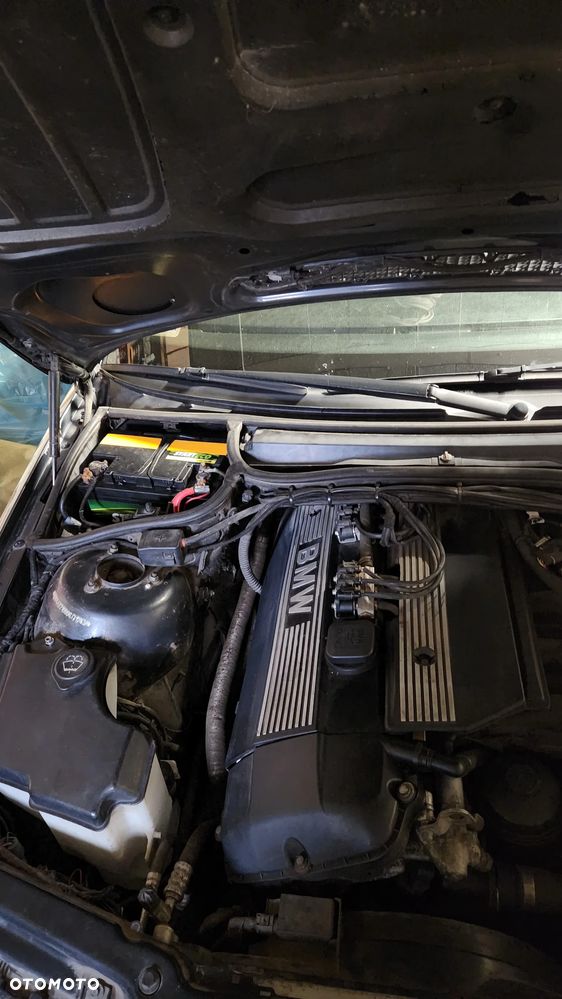 BMW Seria 3 - 8