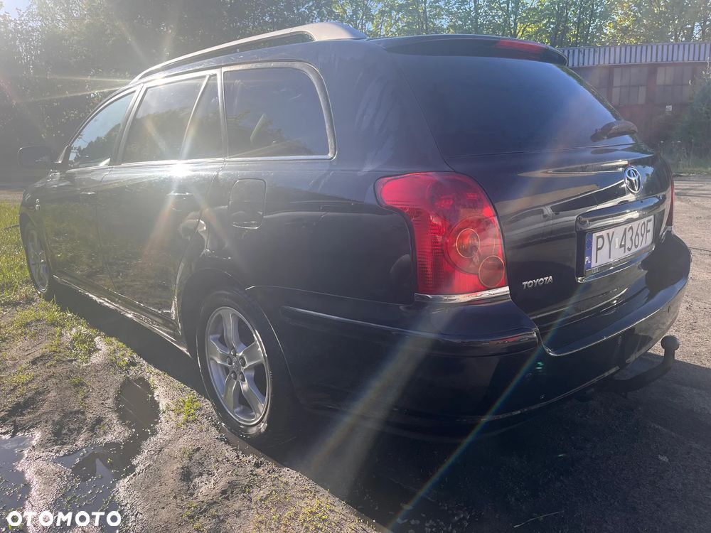 Toyota Avensis 2.0 D-4D Combi - 4