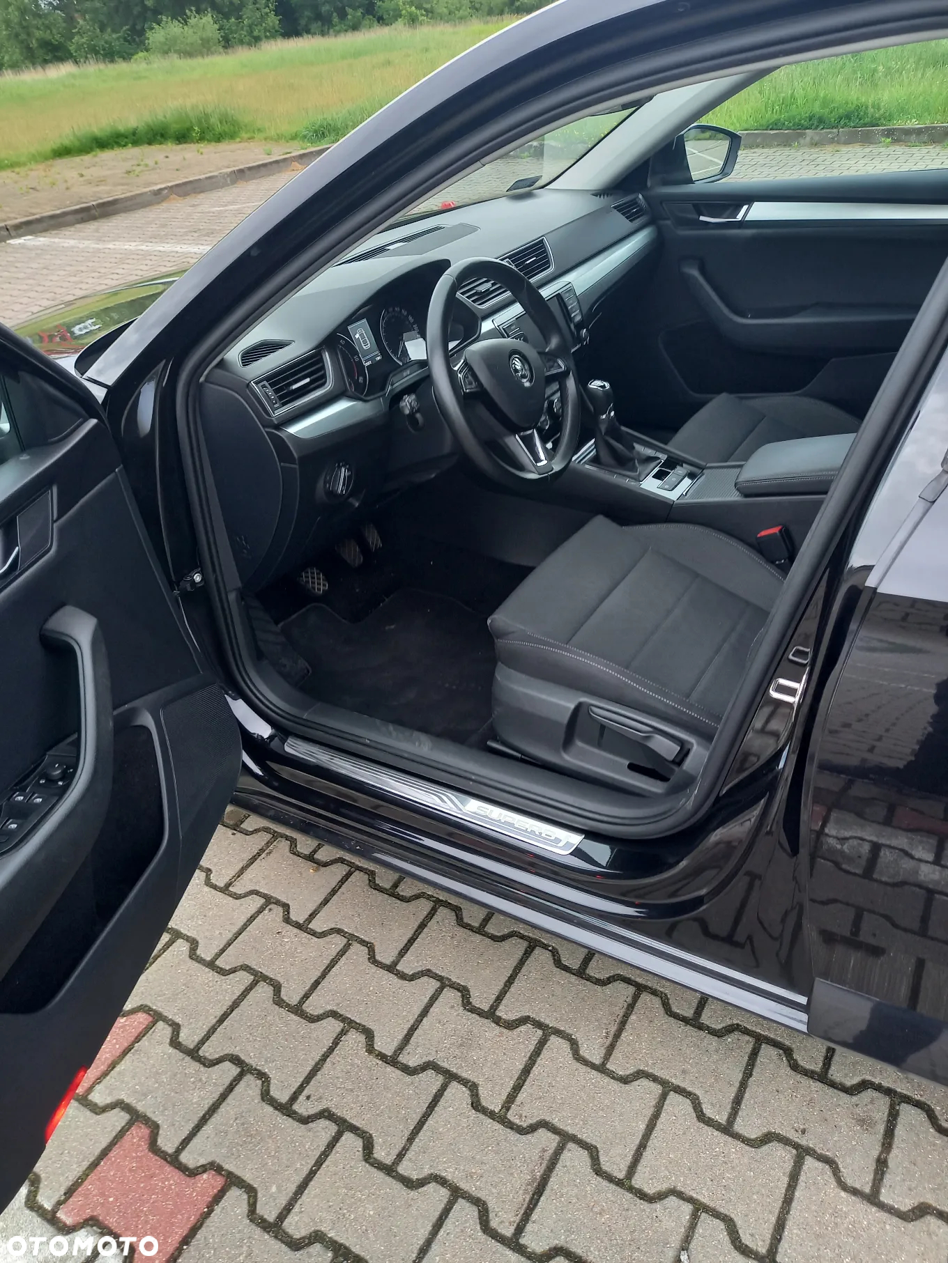 Skoda Superb 2.0 TDI Ambition - 6