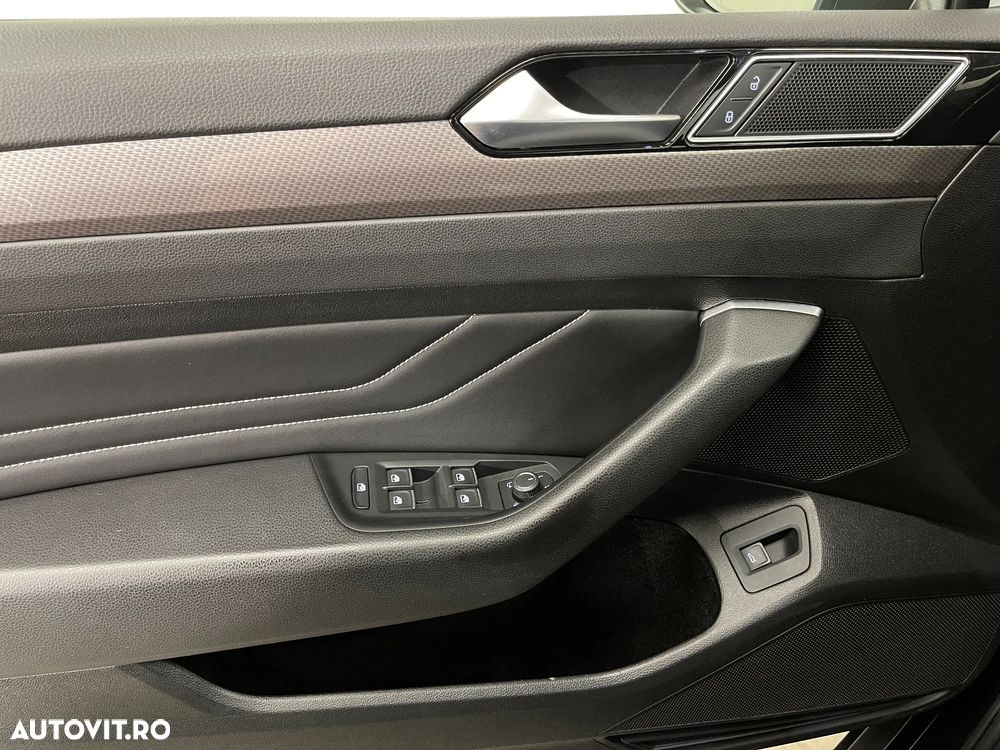 Volkswagen Passat Alltrack 2.0 TDI 4Mot DSG - 27