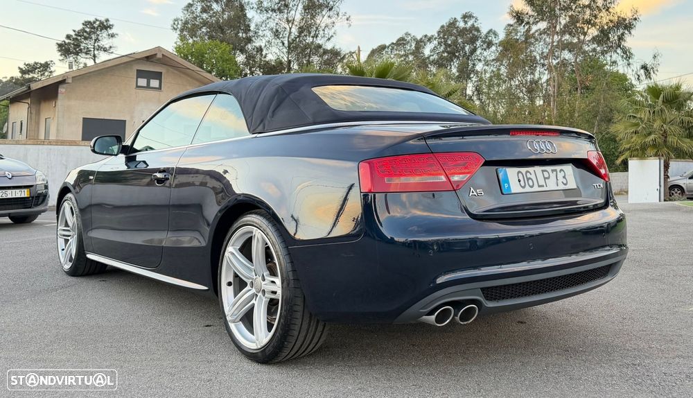 Audi A5 Cabrio 2.0 TDi S-line - 4