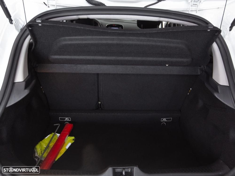 Renault Clio 1.5 dCi Zen - 11