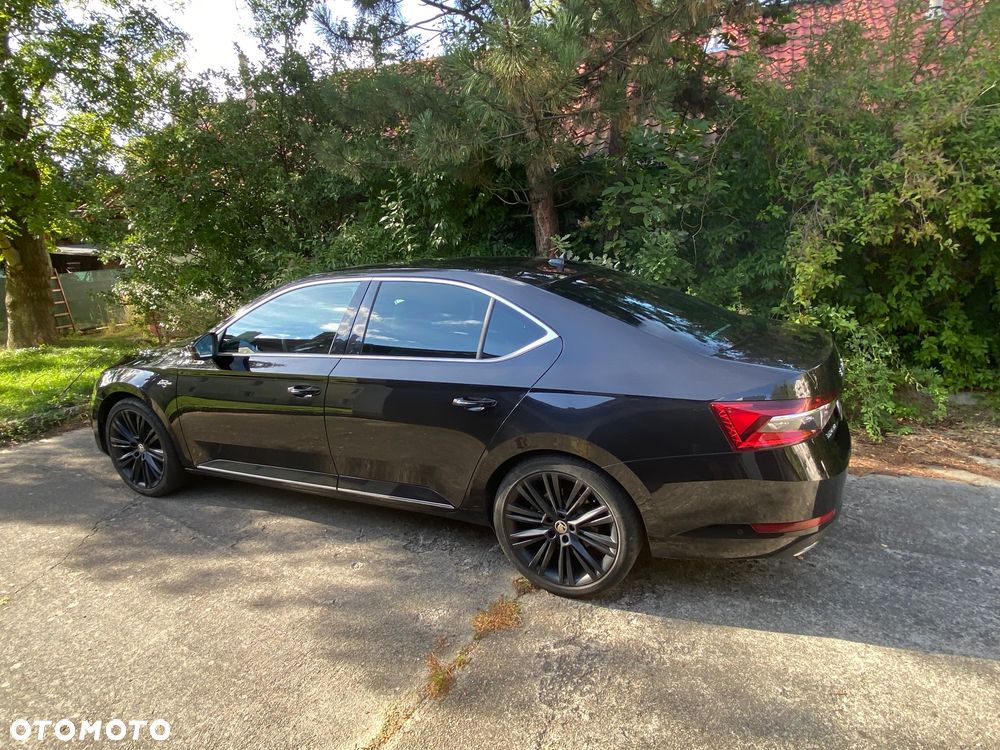 Skoda Superb 2022 photo 4