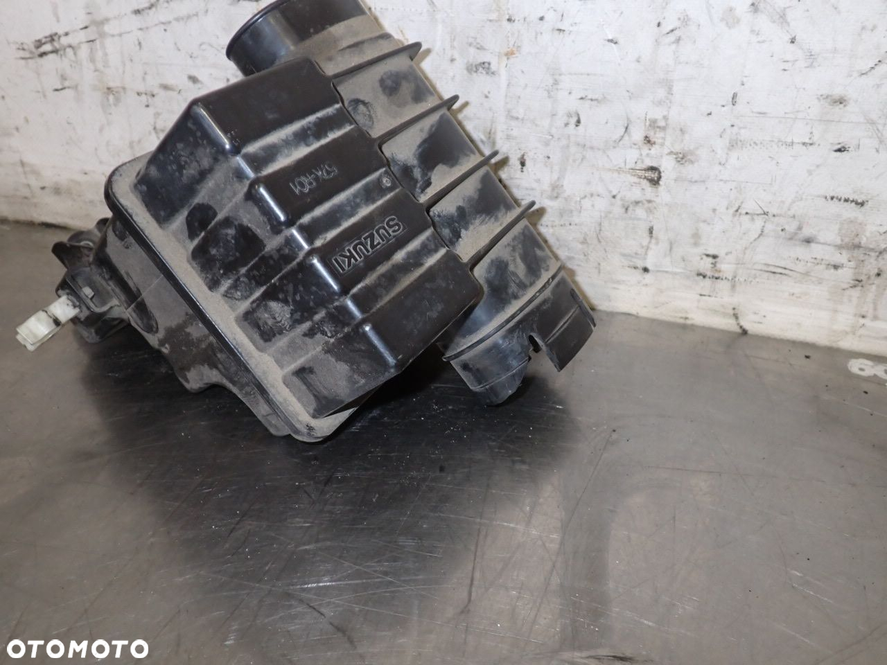 REZONATOR SUZUKI SWIFT IV 1.3 LIFT 57K-R01 - 3