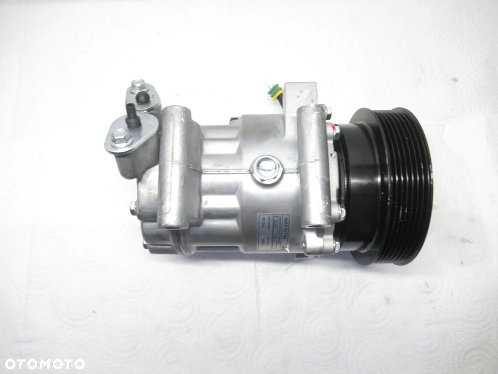 Kompresor klimatyzacji Mercedes Citan Rnault Clio Twingo 1.5 dci NRF32744 4158300100 7711368902
