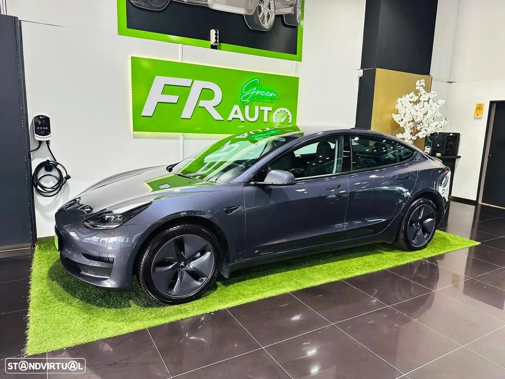 Tesla Model 3 Standard RWD Plus - 4