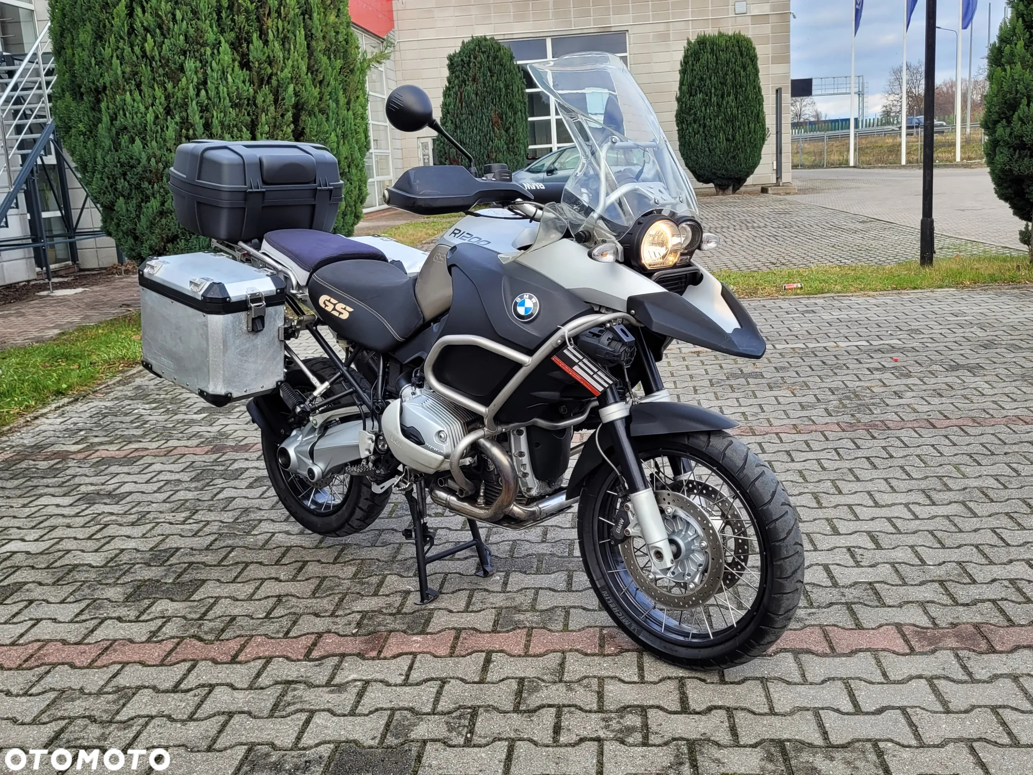 BMW R - 18