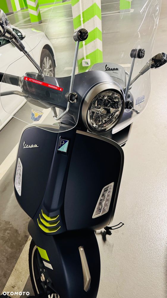 Vespa GTS - 2