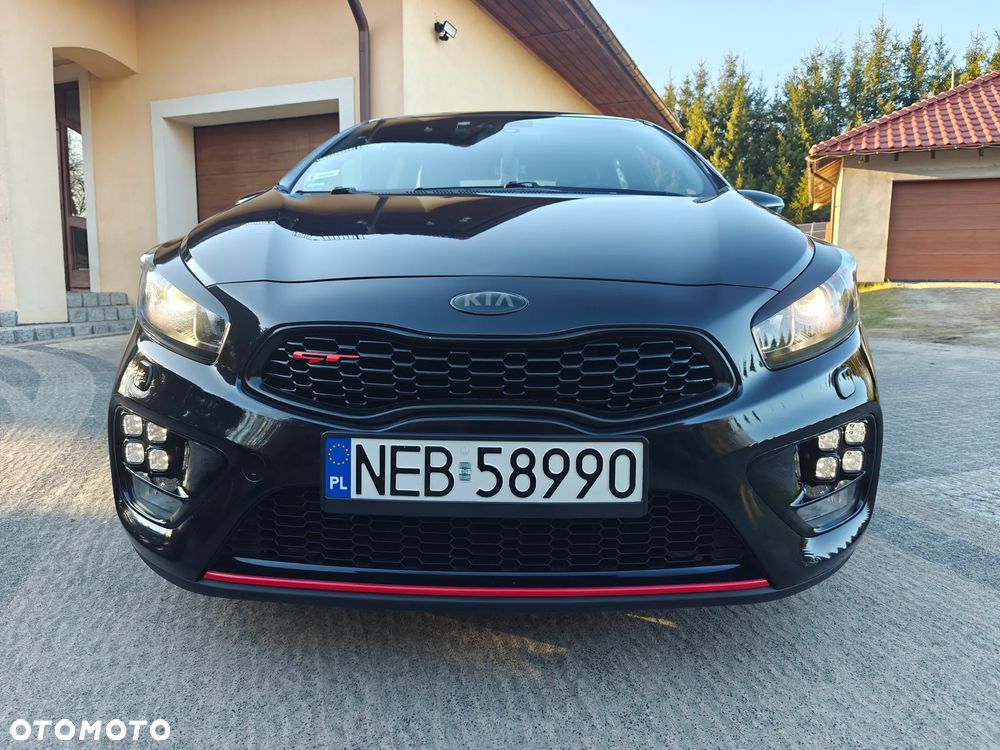 Kia Ceed 1.6 T-GDI GT - 2