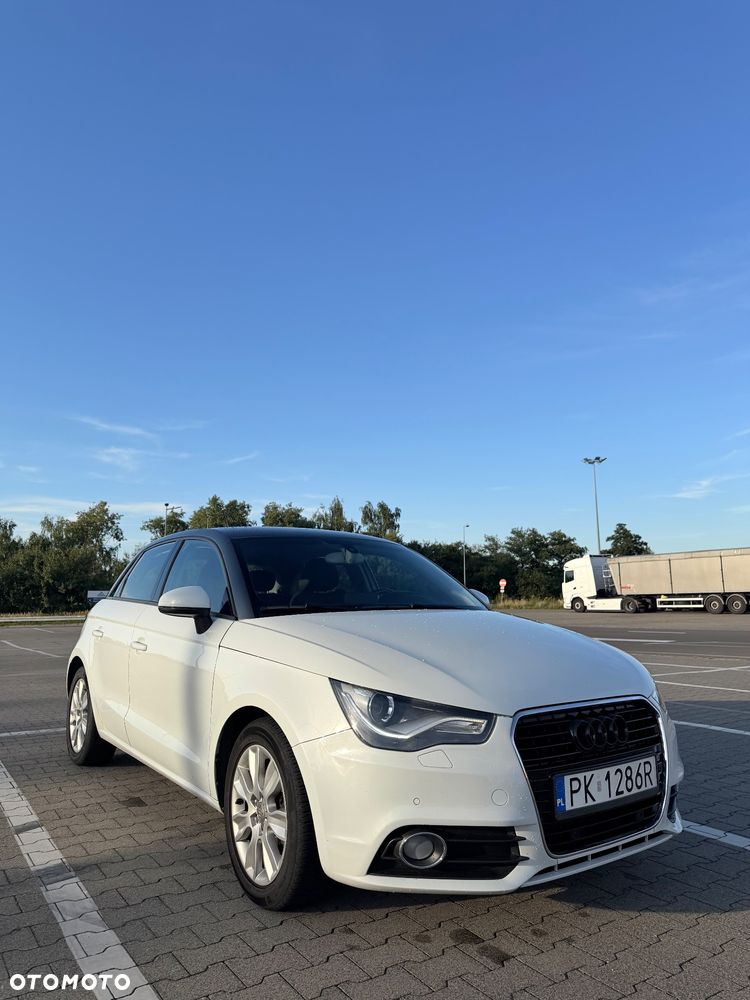 Audi A1 Sportback 1.4 TFSI Ambition S tronic - 1