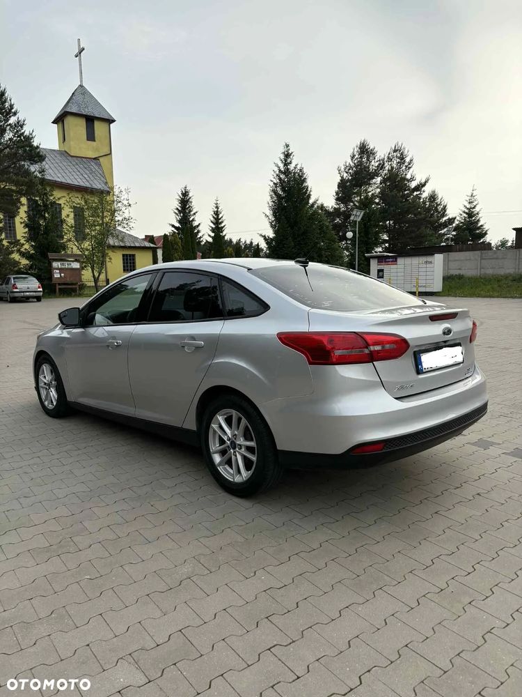 Ford Focus - 11