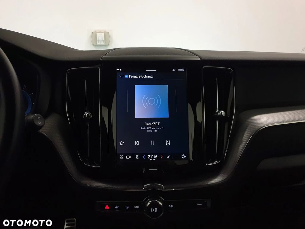 Volvo XC 60 B4 D Geartronic RDesign - 15