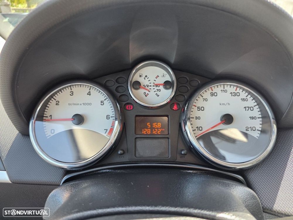 Peugeot 207 1.4 16V Trendy - 9