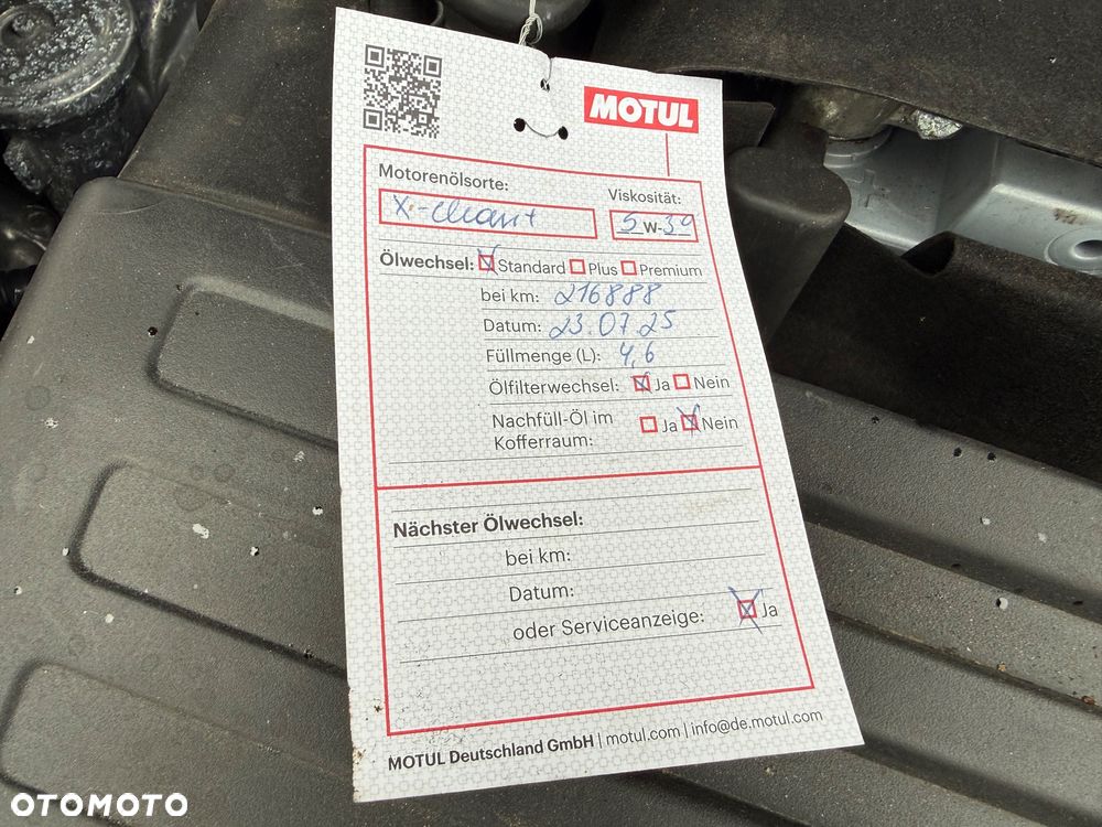 Skoda Octavia 2.0 TDI DSG RS - 25