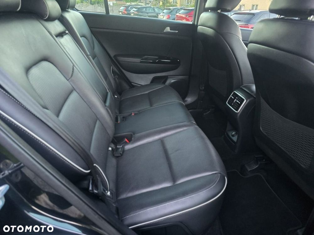 Kia Sportage - 14