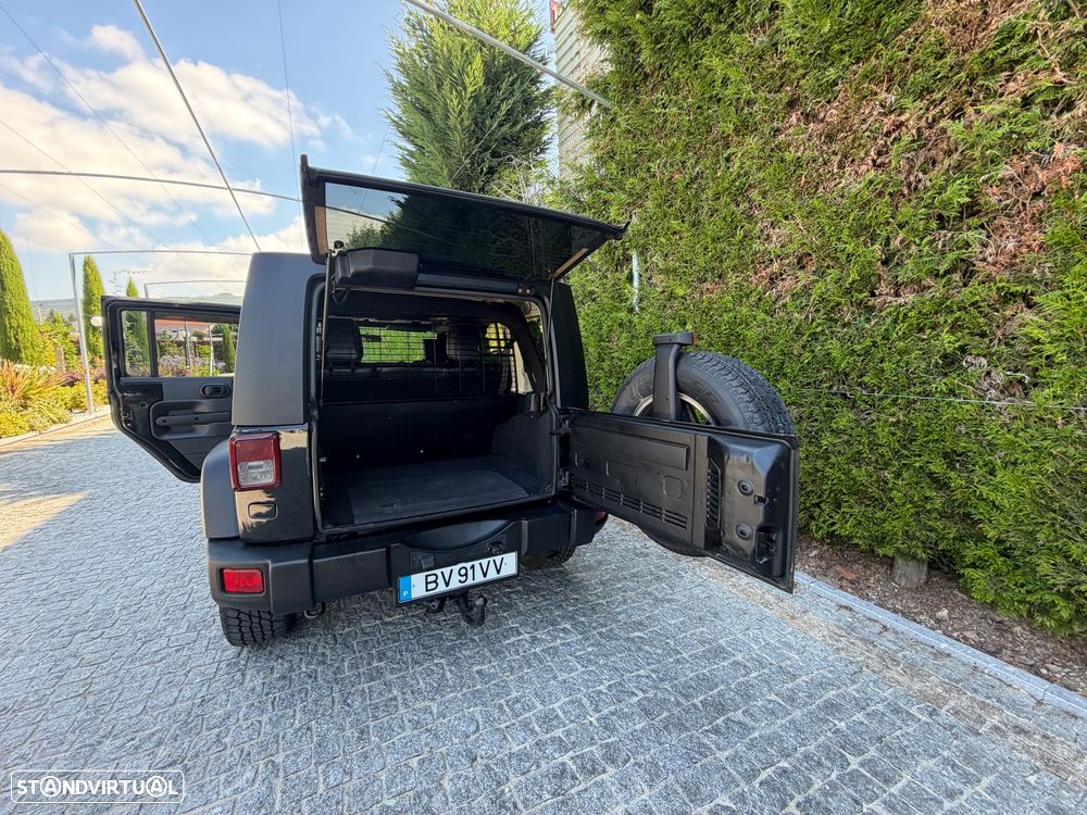 Jeep Wrangler - 18
