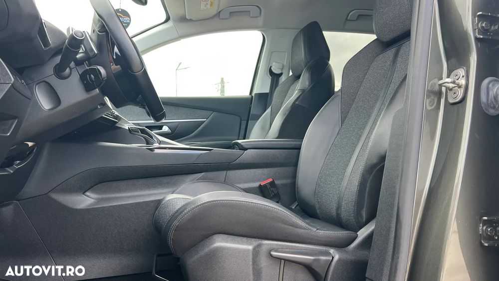 Peugeot 3008 PureTech 130 Stop & Start GPF EAT8 Allure - 6