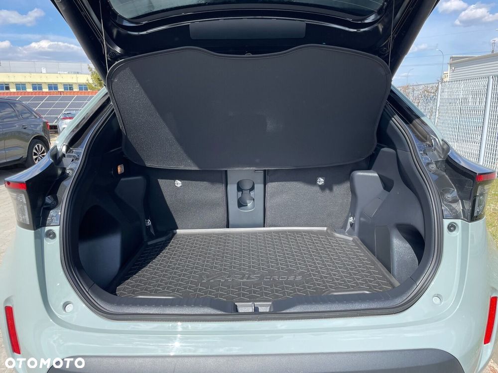 Toyota Yaris Cross - 11