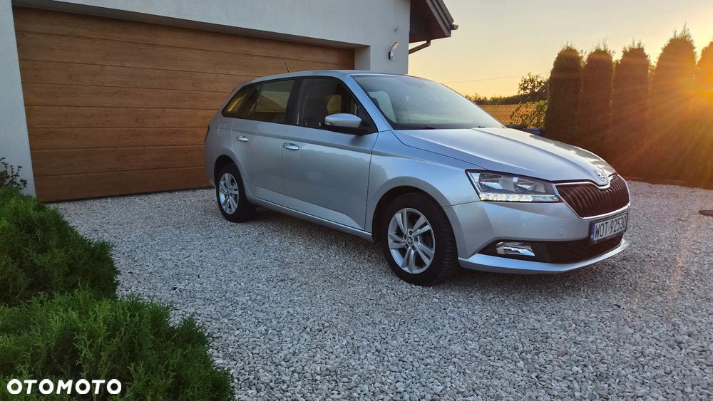 Skoda Fabia 1.0 TSI Ambition Plus - 6