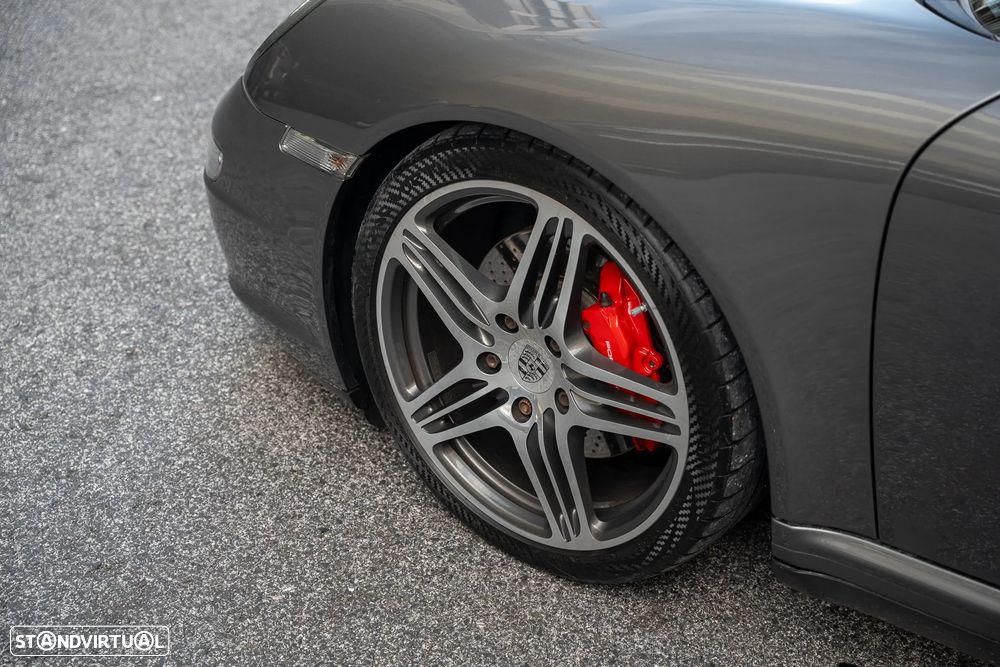 Porsche 911 (997) Targa 4S - 4