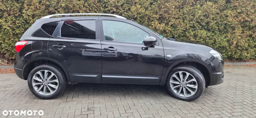 Nissan Qashqai 1.6 dCi 4 x 4 DPF Start/Stop tekna - 18
