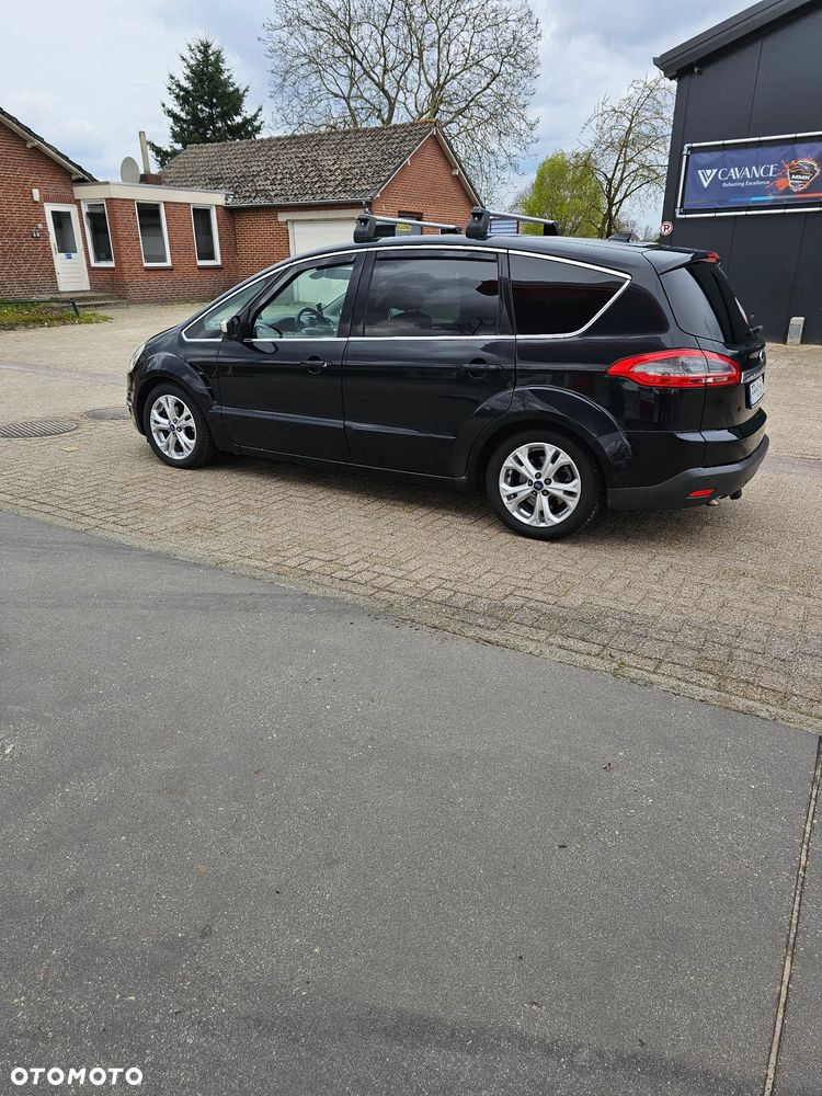 Ford S-Max 2.0 TDCi DPF Titanium - 4
