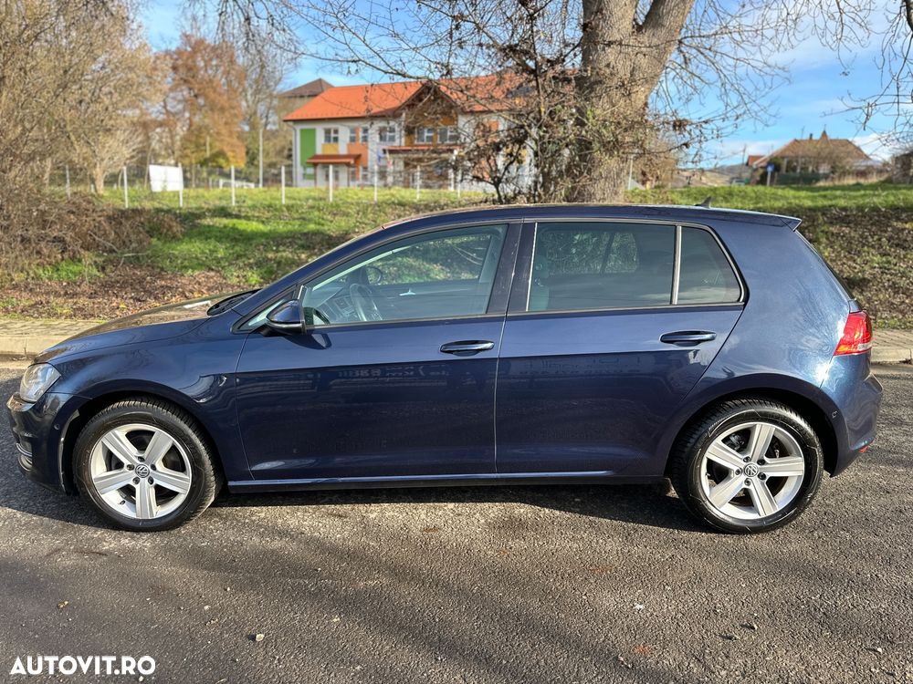 Volkswagen Golf - 20