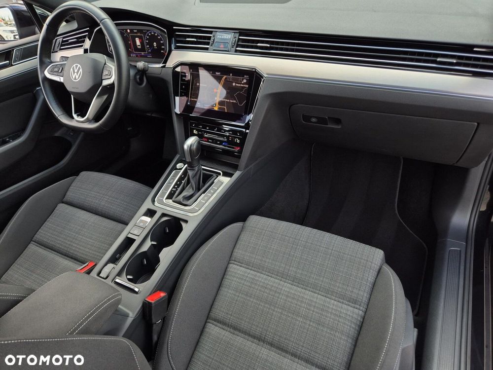 Volkswagen Passat 2.0 TDI Business DSG - 10