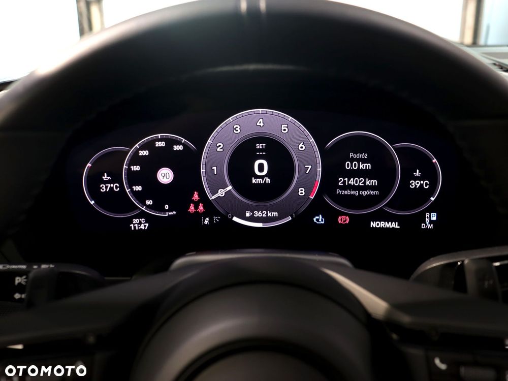 Porsche 911 Carrera - 20