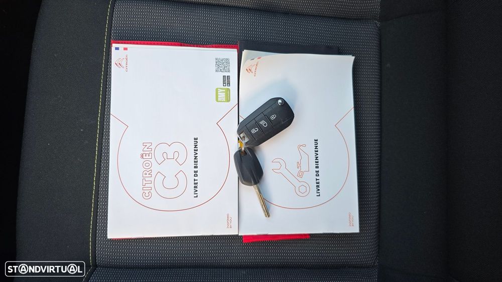 Citroën C3 1.2 PureTech Shine - 58