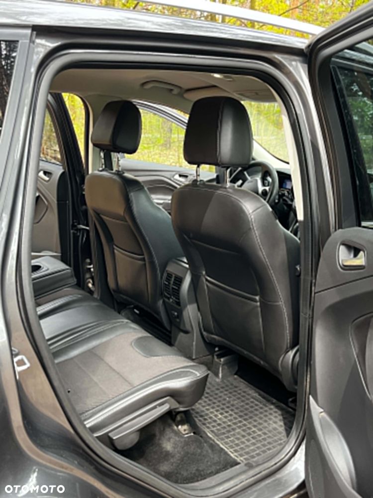 Ford Escape - 9