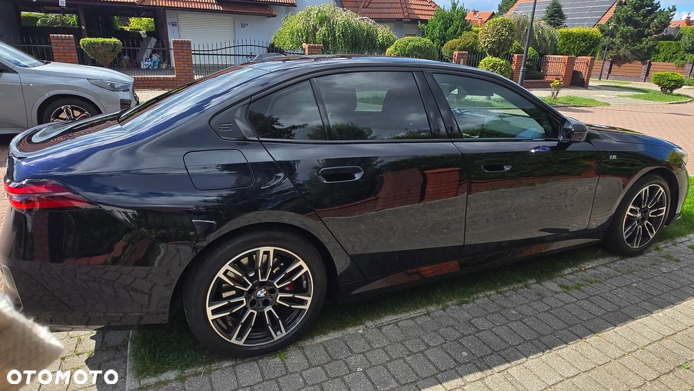 BMW Seria 5 540d xDrive - 16