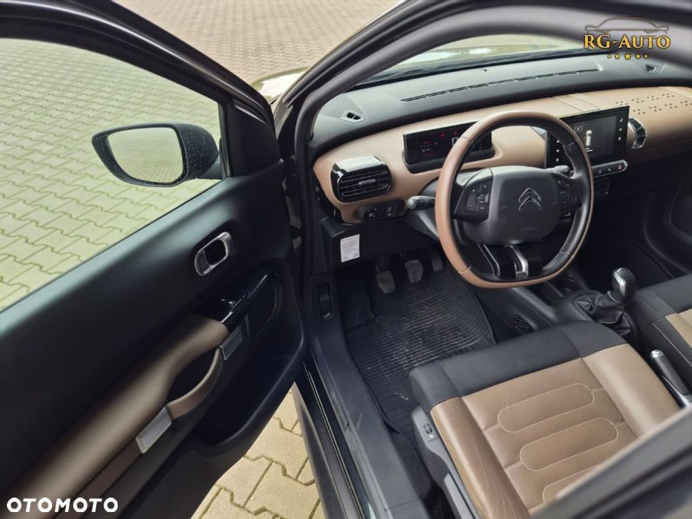 Citroën C4 Cactus - 22