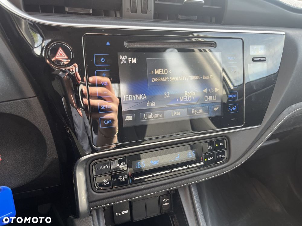 Toyota Corolla - 10