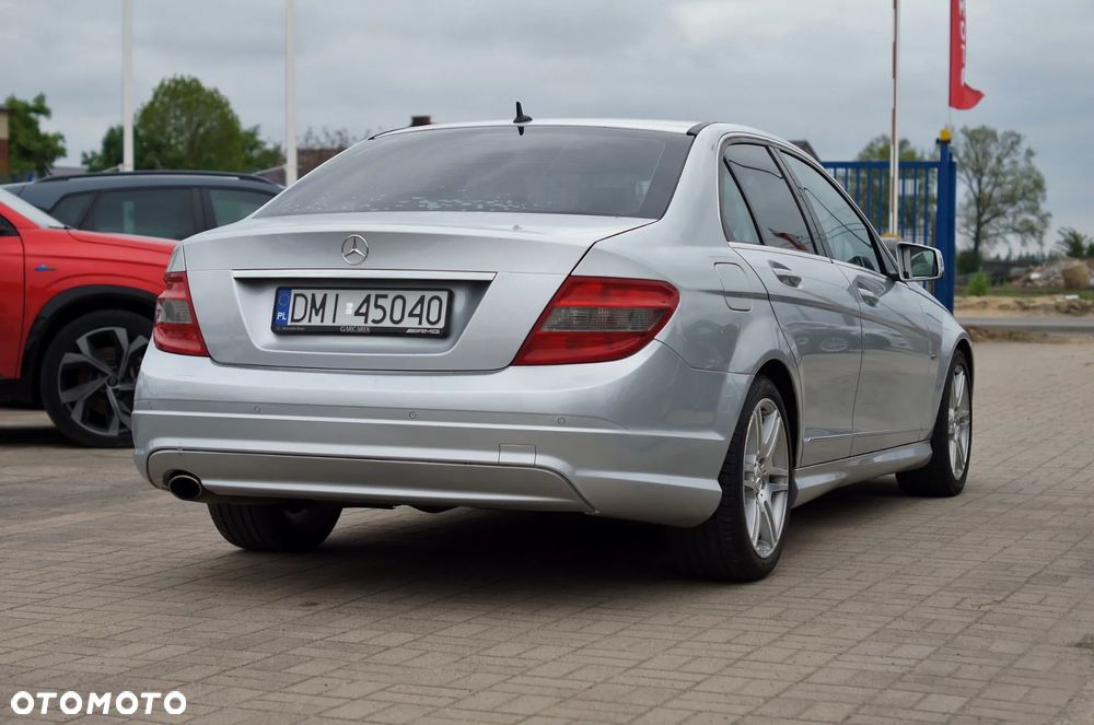Mercedes-Benz Klasa C 250 CDI Avantgarde Edition - 5