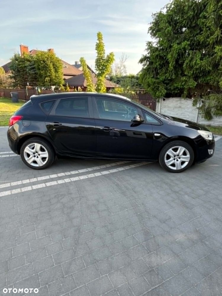 Opel Astra 1.4 T Enjoy - 5