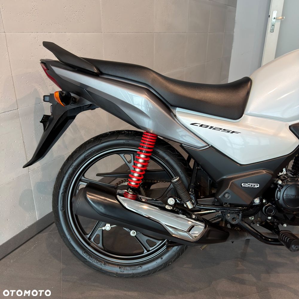 Honda CBF - 5