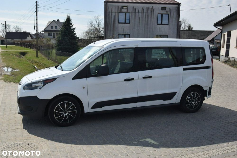 Ford Tourneo Connect Grand - 9