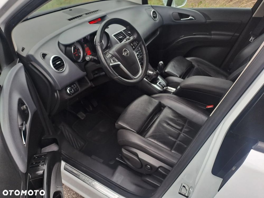 Opel Meriva 1.4 Design Edition - 13