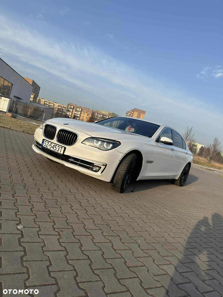 BMW Seria 7 - 1