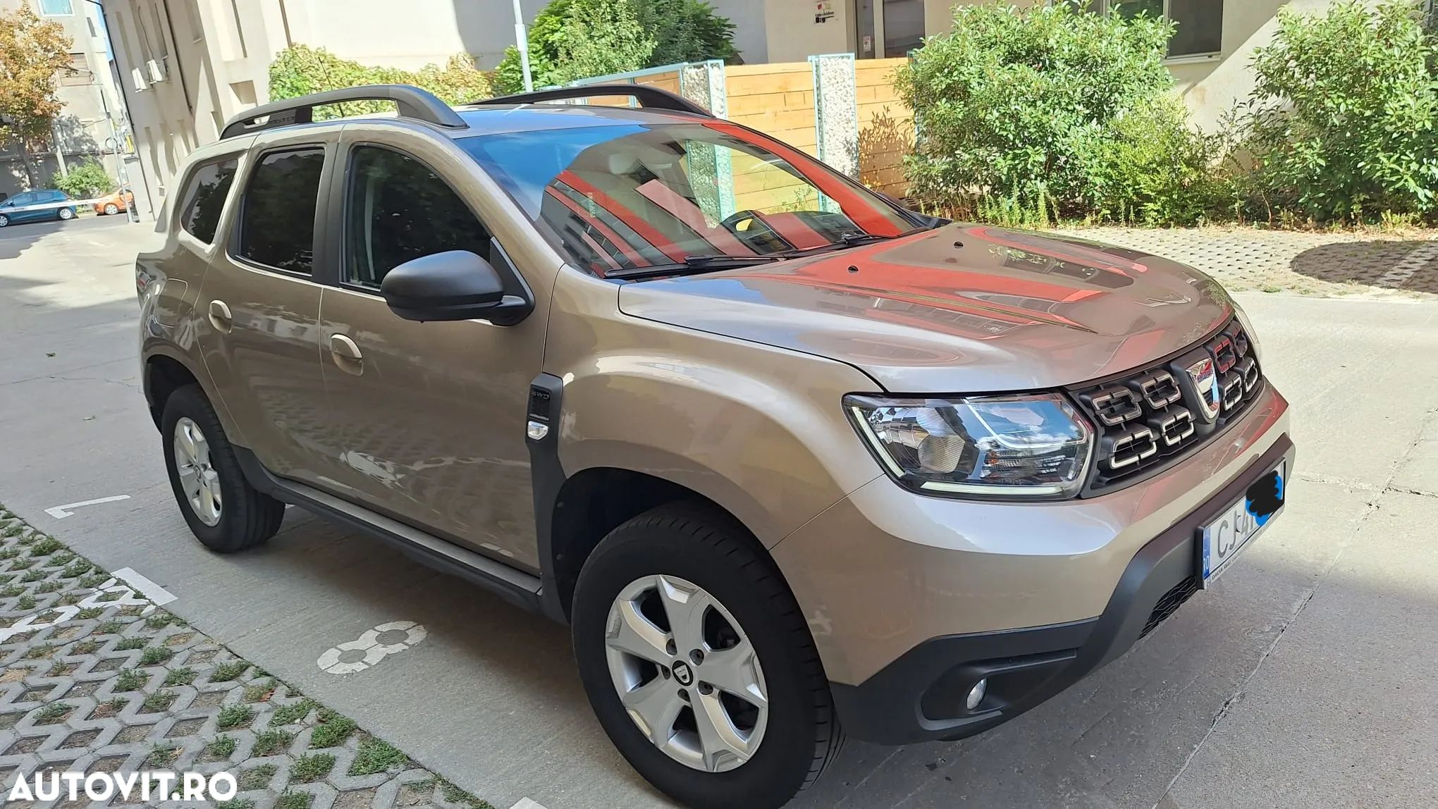 Dacia Duster - 1