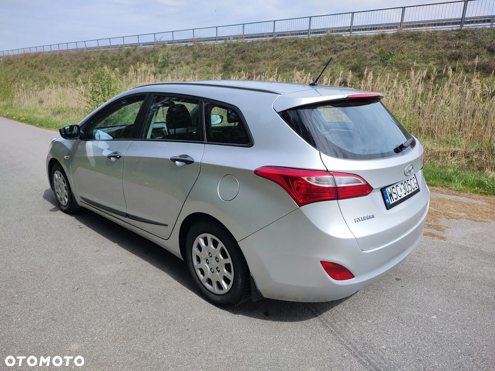 Hyundai i30 1.4 CRDi Classic - 6