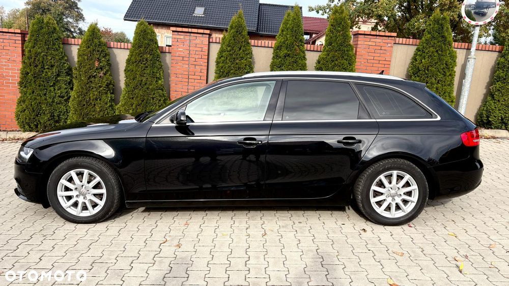 Audi A4 Avant - 4