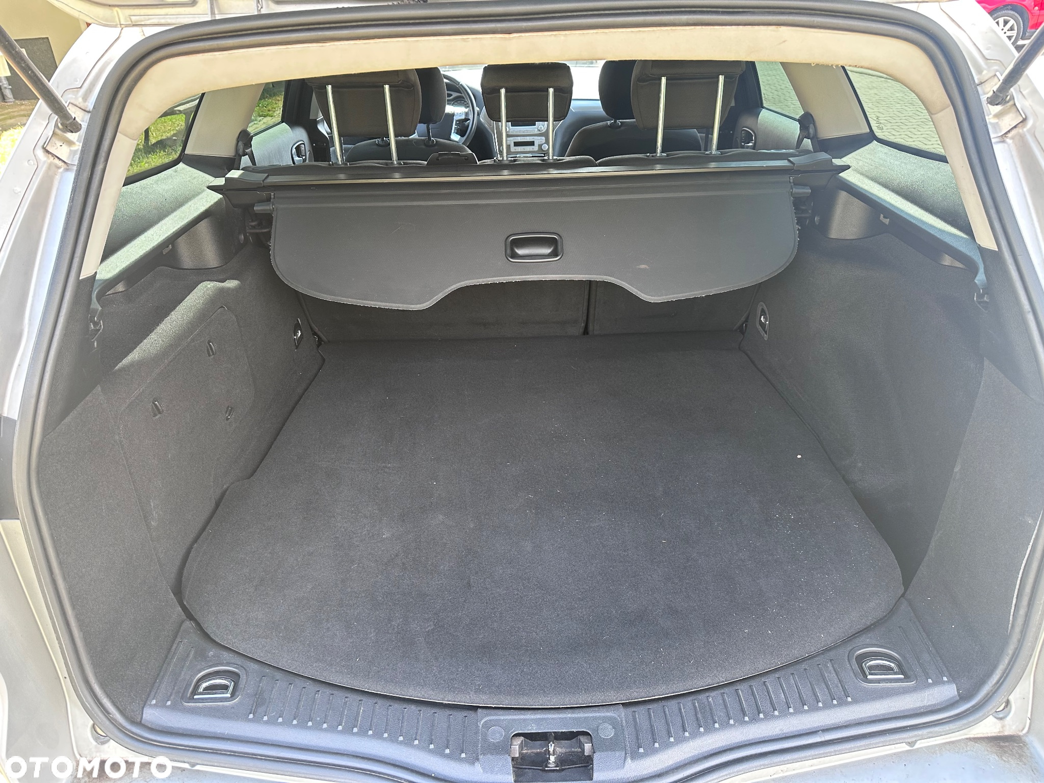 Ford Mondeo 2.0 TDCi Trend - 14